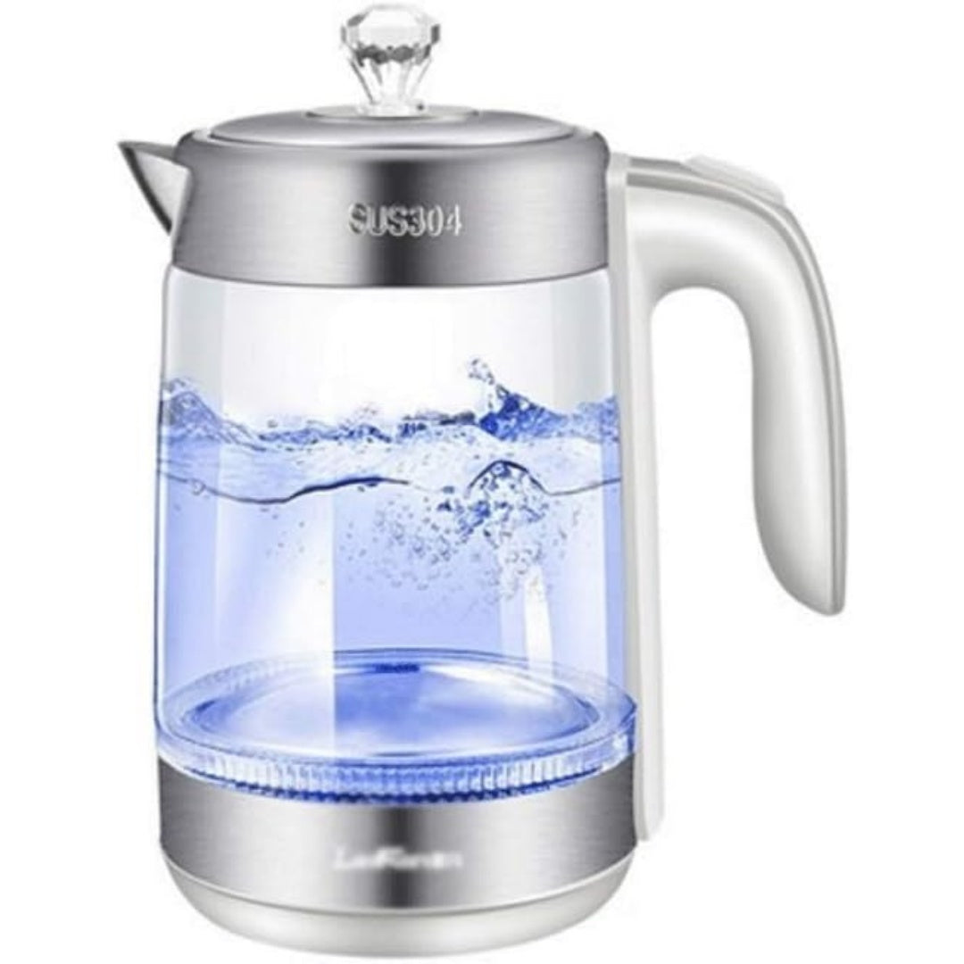 Una riserva di acqua nella caraffa riscaldante con coperchio e con arresto automatico
